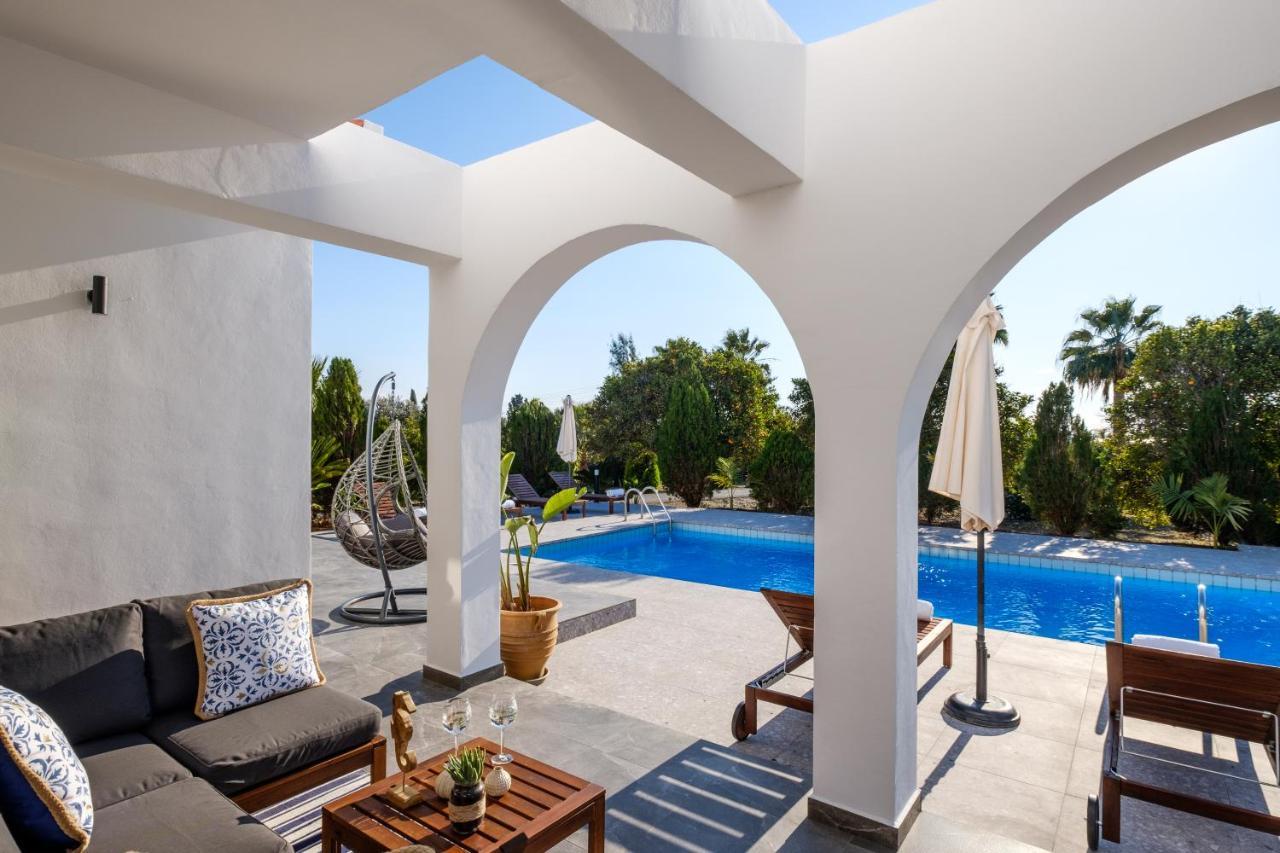 Cocoon Luxury Villa In Coral Bay-3 Min To Beach Peyia Exterior photo